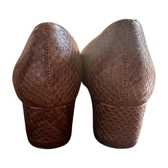 A2 by Aerosoles Heelrest Pump | Size 6.5W - Picture 4 of 5